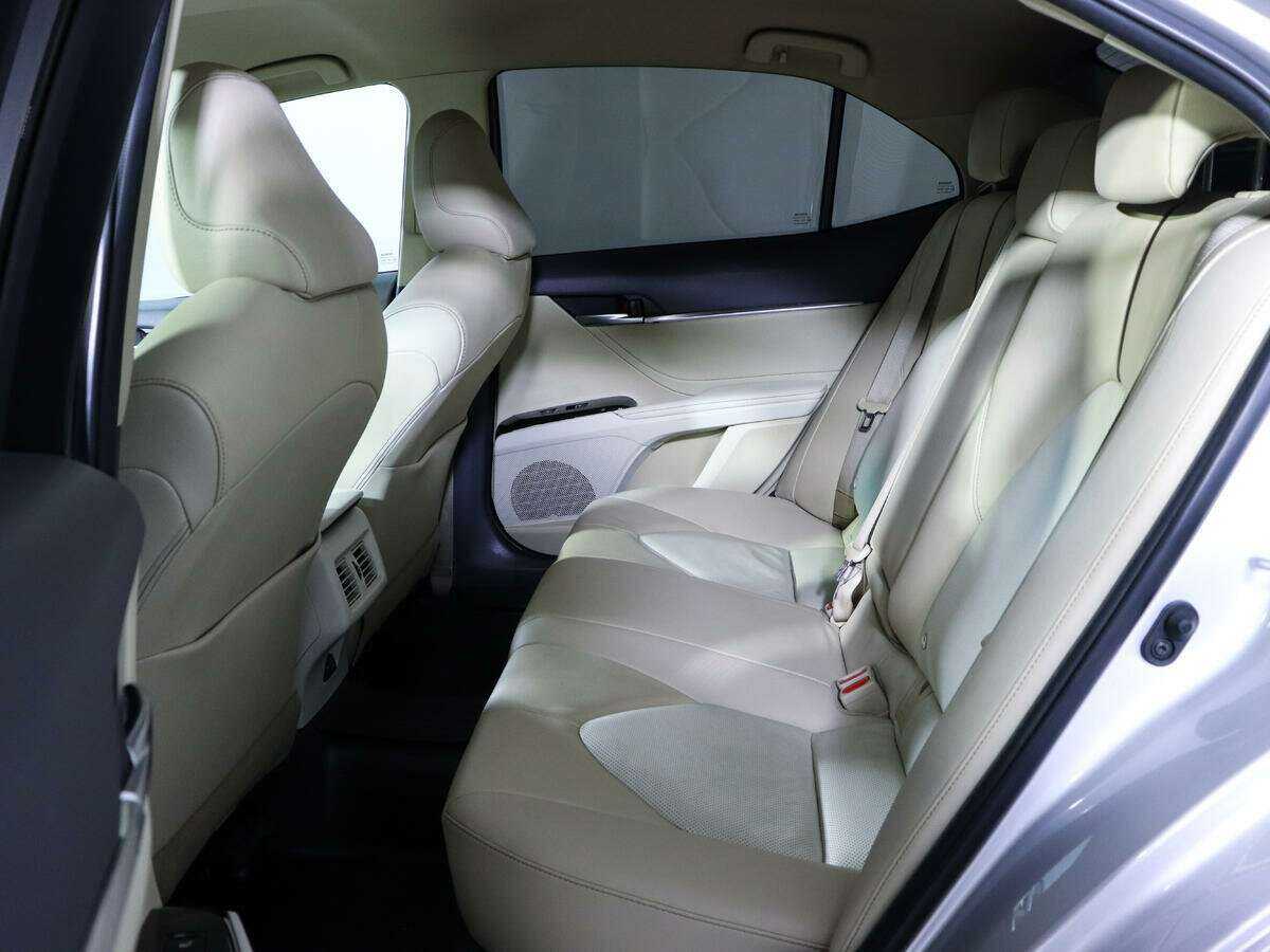 Toyota Camry б/у, 2020, Автоматическая. Фото: #6