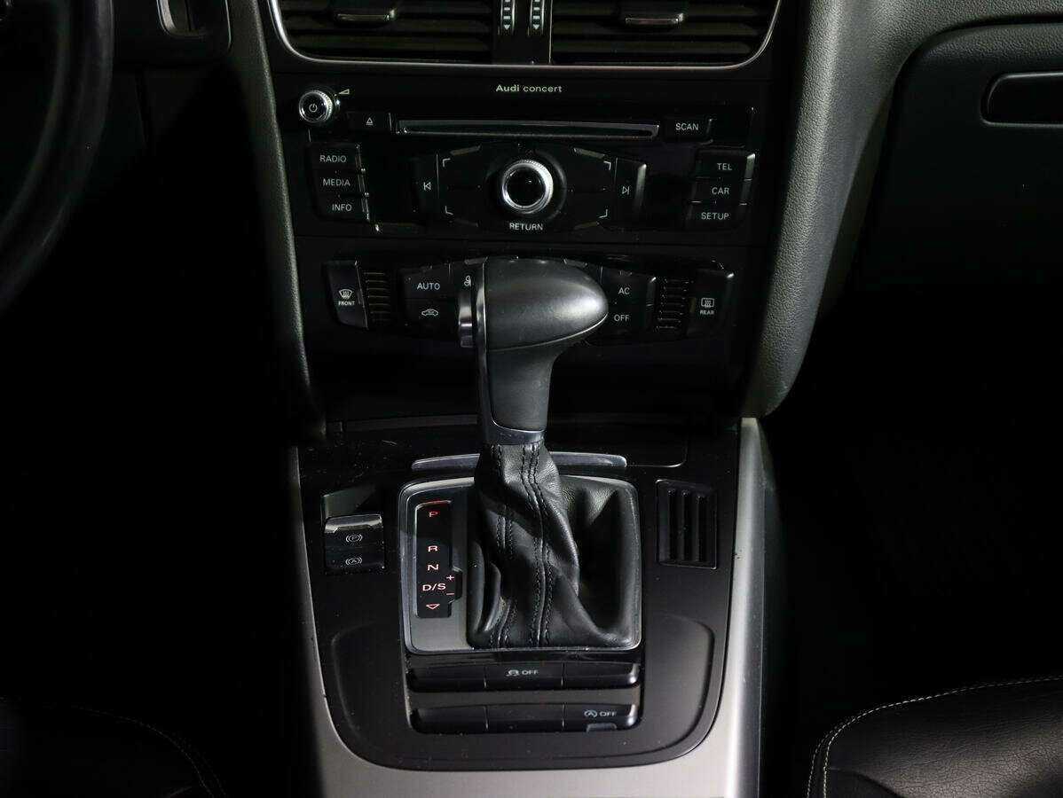 Audi A4 б/у, 2012, Роботизированная. Фото: #12