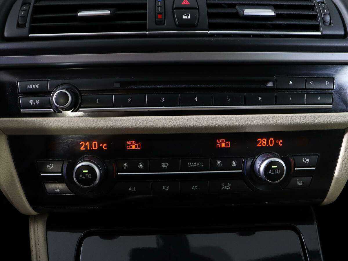 BMW 5 серии б/у, 2012, Автоматическая. Фото: #18