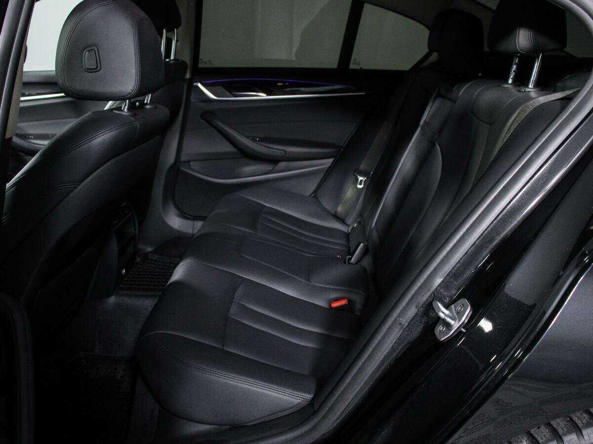 BMW 5 серии б/у, 2017, Автоматическая. Фото: #8