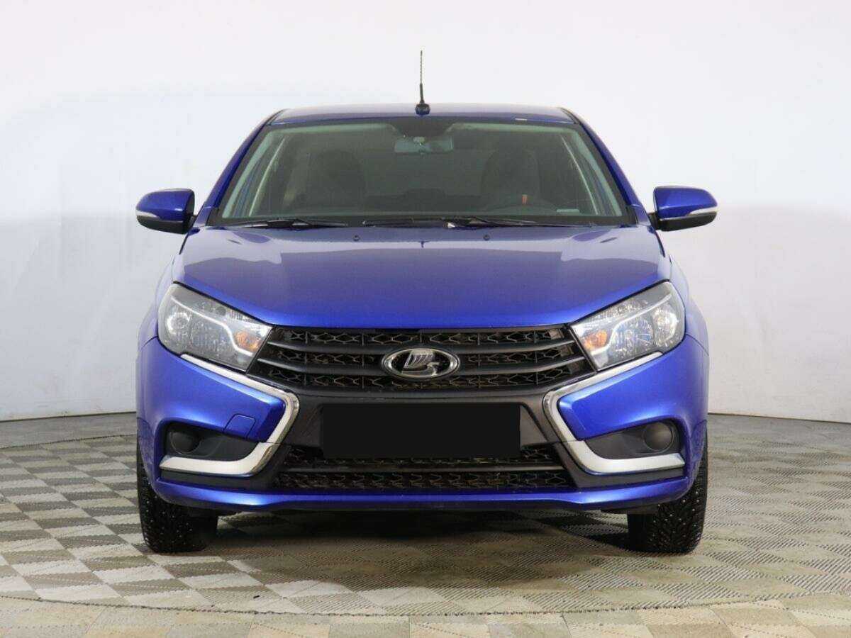 Лада (ВАЗ) Веста б/у, 2021, Механическая. Фото: #1