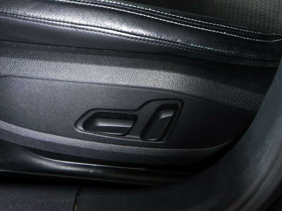 Audi A4 б/у, 2017, Роботизированная. Фото: #18