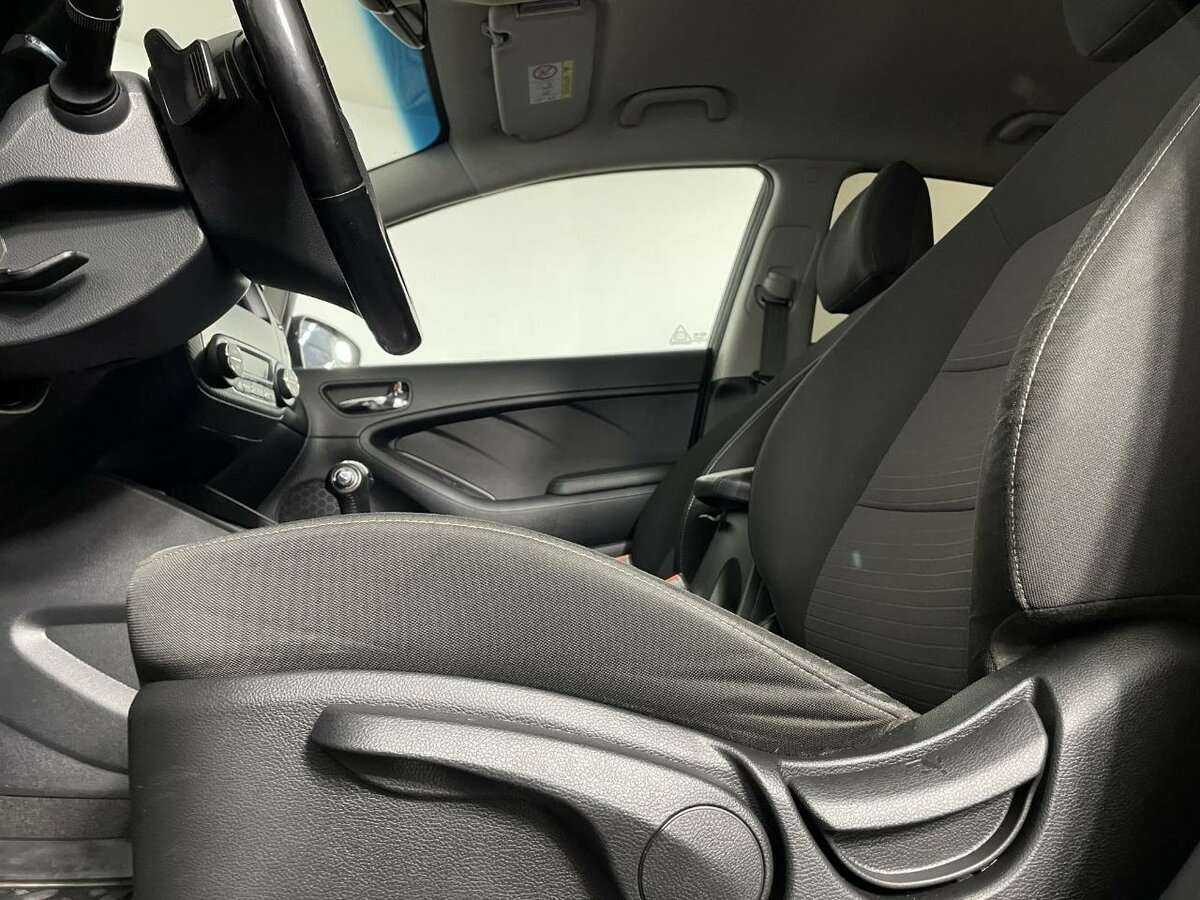 Kia Cerato б/у, 2017, Автоматическая. Фото: #8