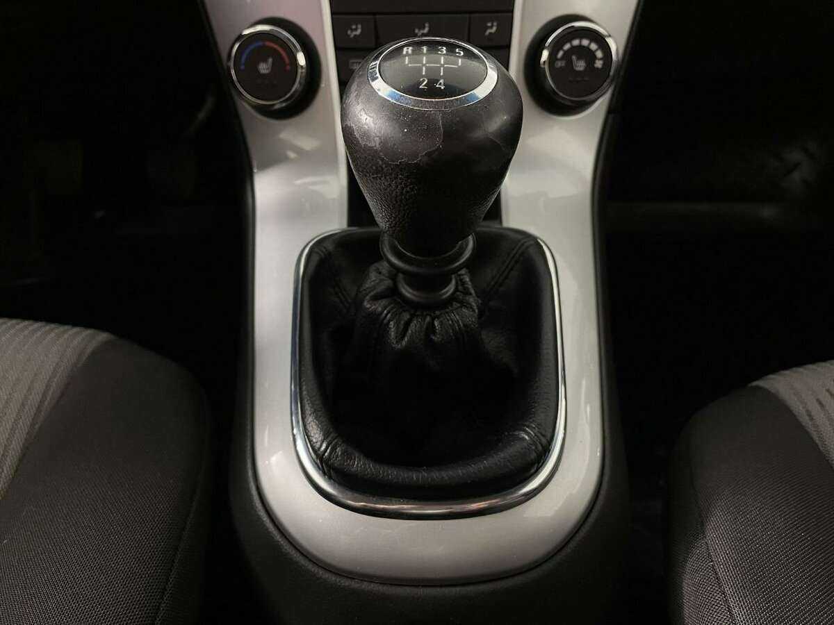 Chevrolet Cruze б/у, 2014, Механическая. Фото: #11