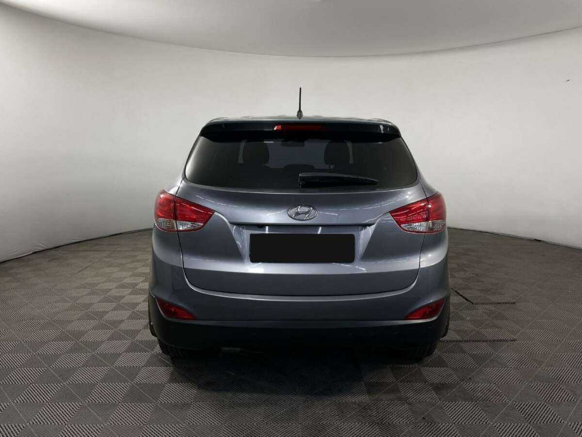 Hyundai ix35 б/у, 2015, Механическая. Фото: #2