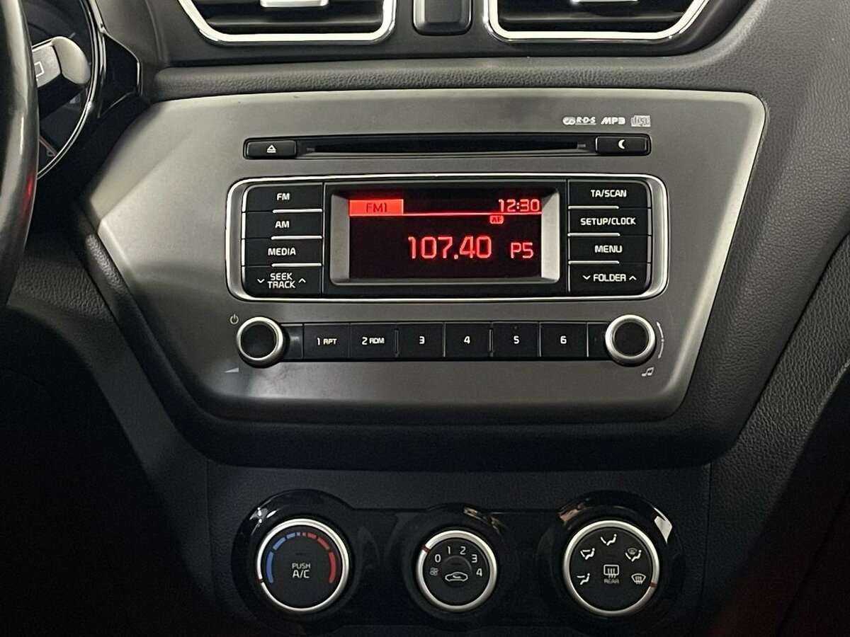 Kia Rio б/у, 2016, Автоматическая. Фото: #11