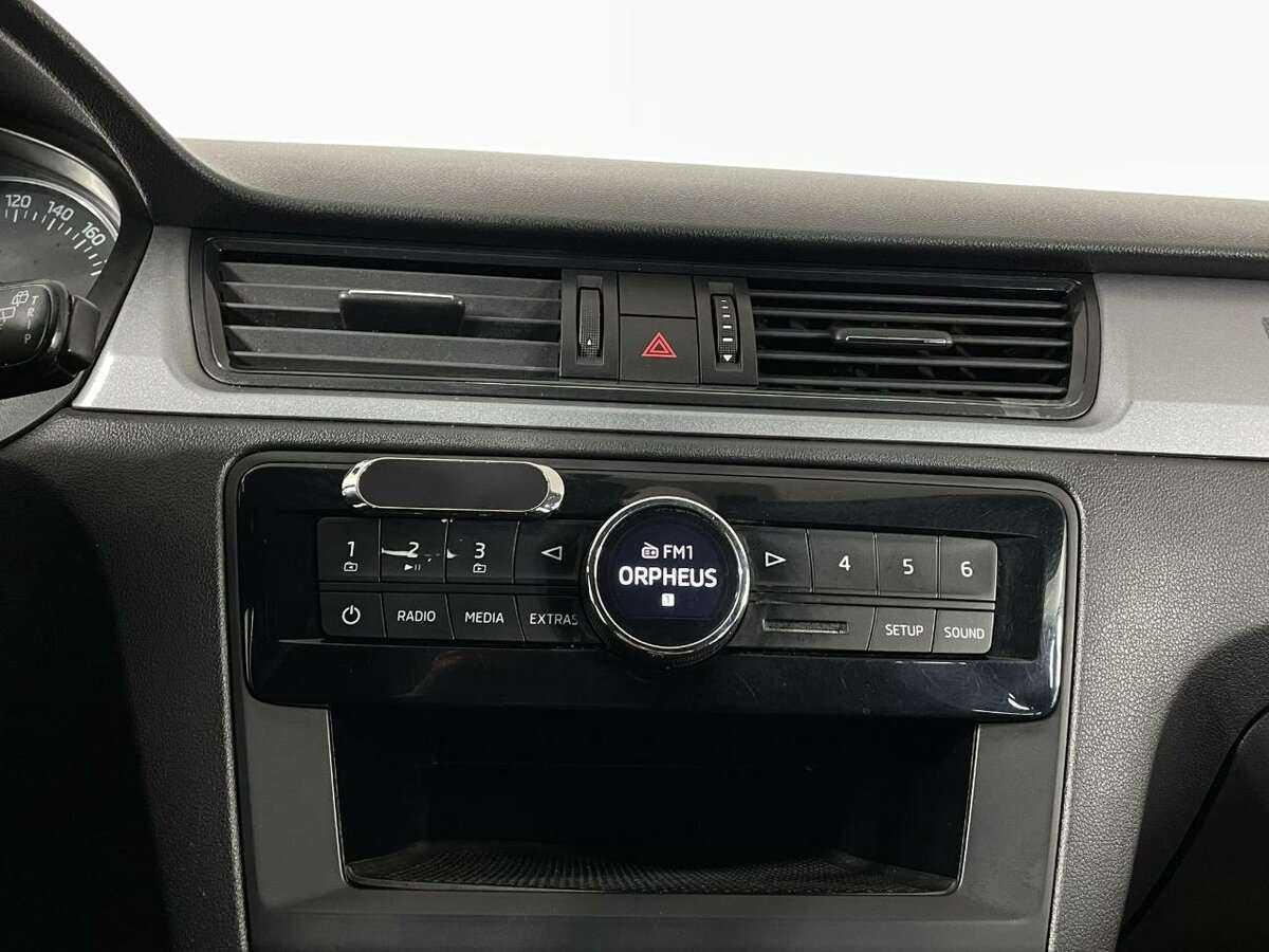 Skoda Rapid б/у, 2016, Механическая. Фото: #10