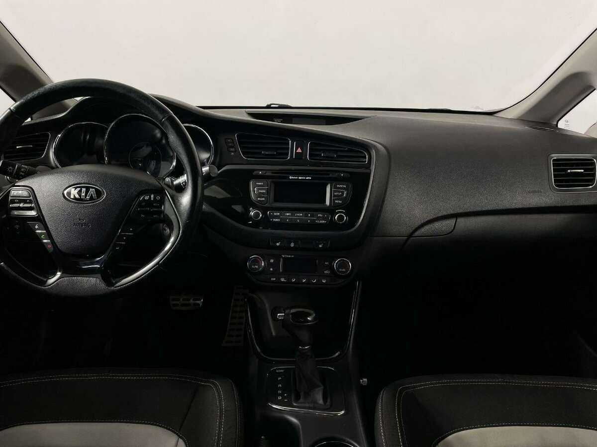 Kia Ceed б/у, 2013, Автоматическая. Фото: #6