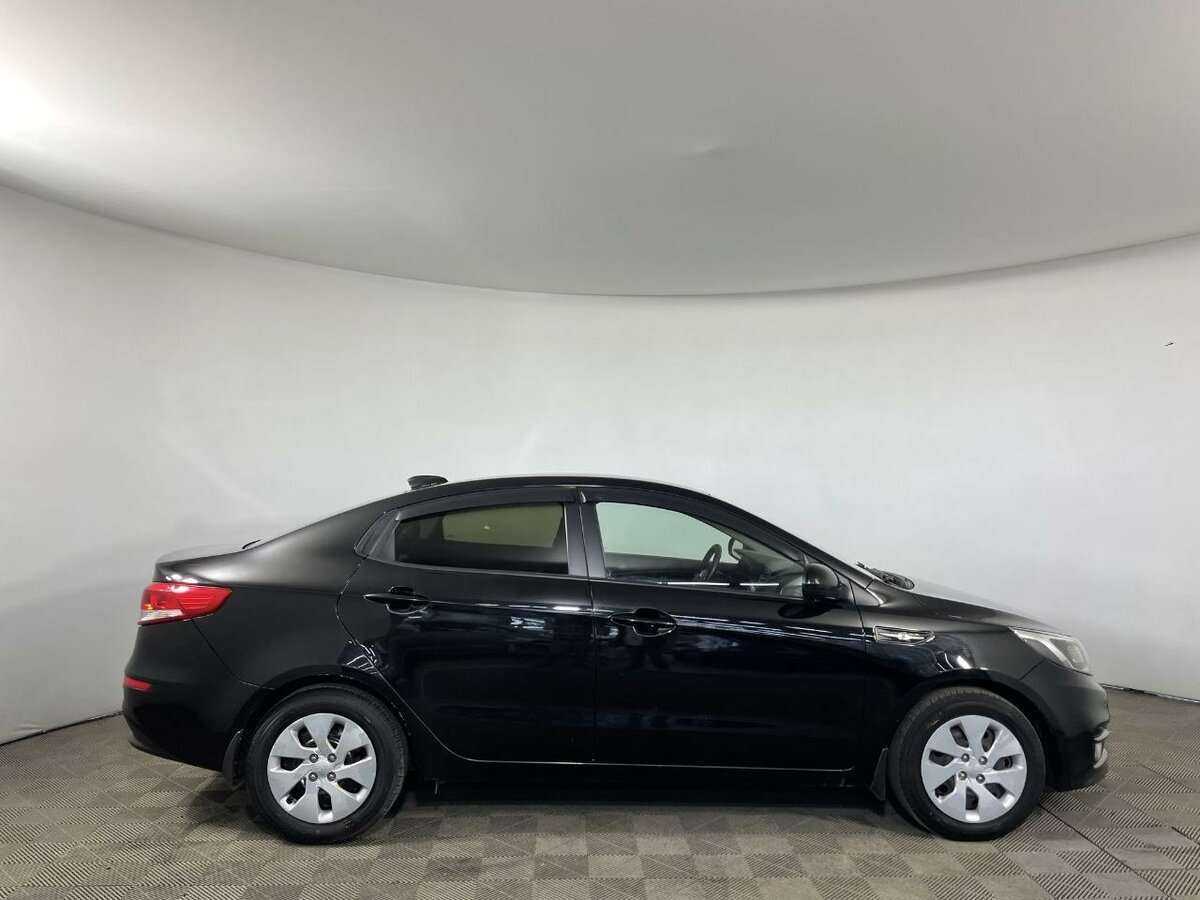 Kia Rio б/у, 2017, Автоматическая. Фото: #2