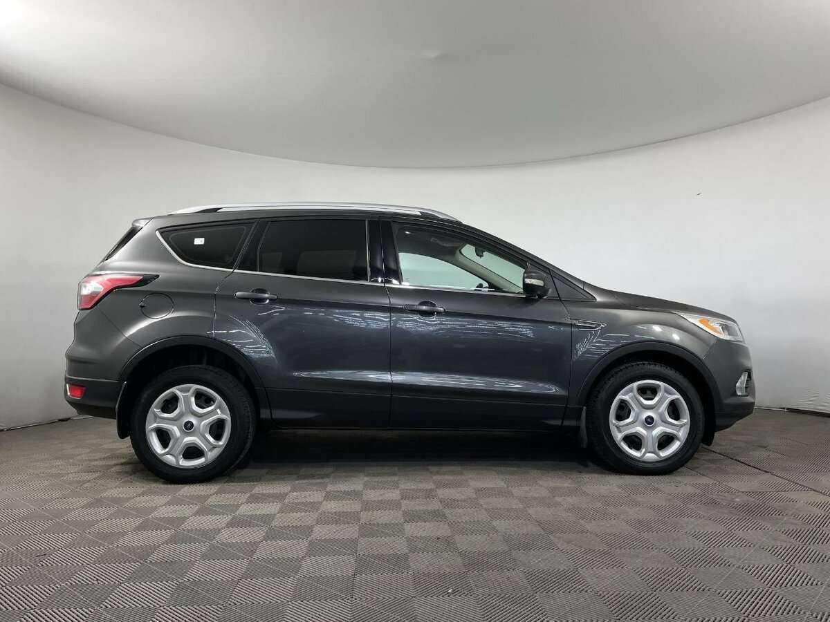 Ford Kuga б/у, 2017, Автоматическая. Фото: #3