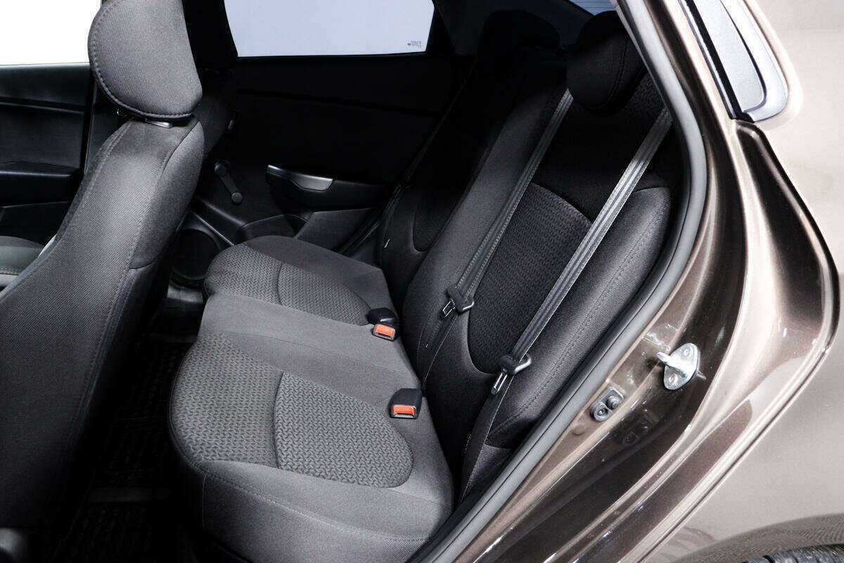 Киа Рио б/у, 2016, Автоматическая. Фото: #11