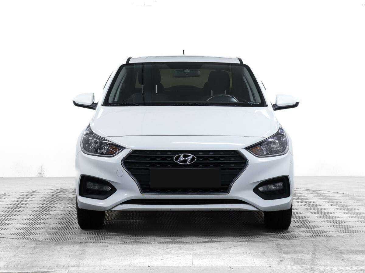 Hyundai Solaris б/у, 2017, Автоматическая. Фото: #1