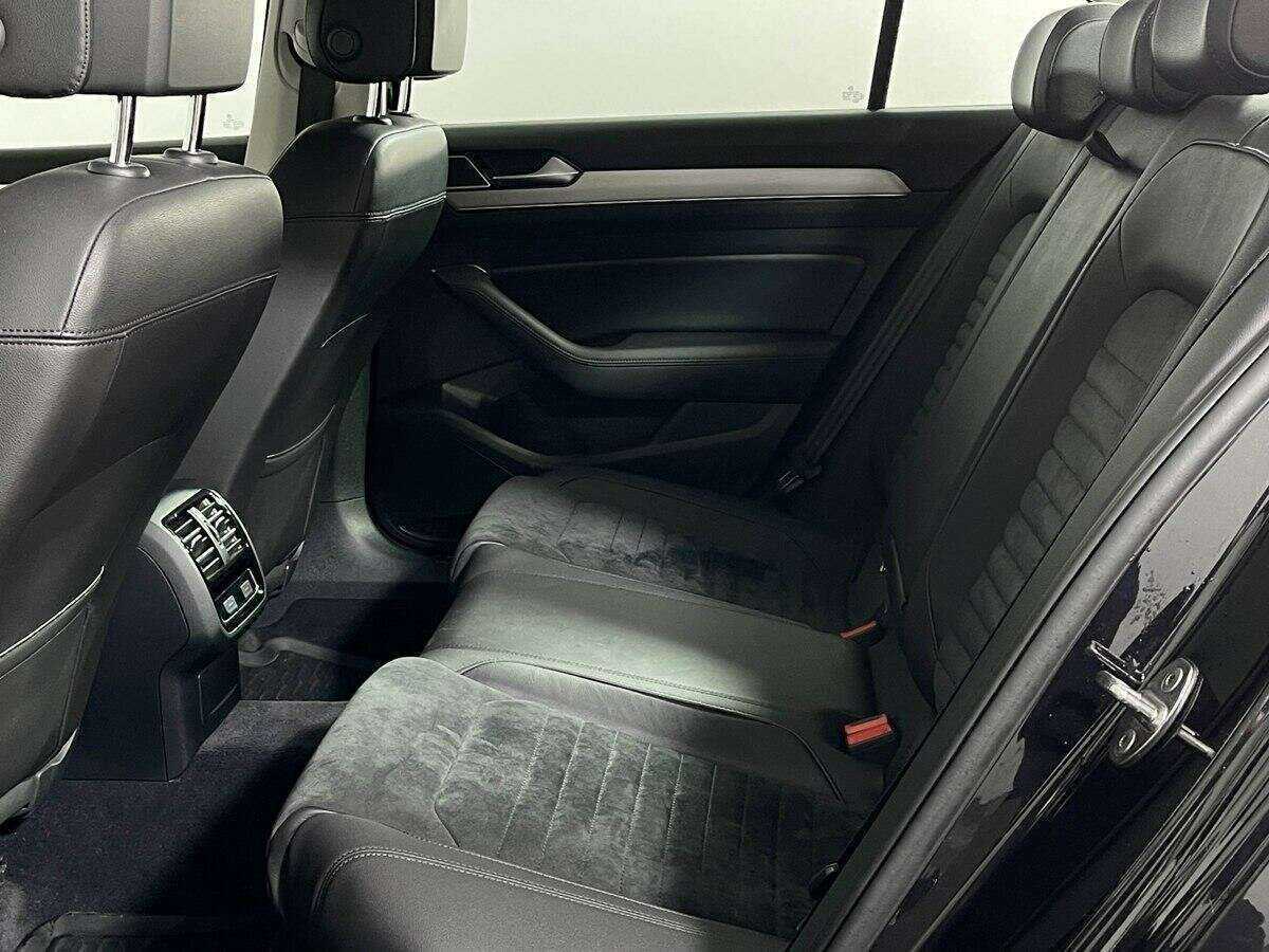 Фольксваген Пассат б/у, 2017, Роботизированная. Фото: #9