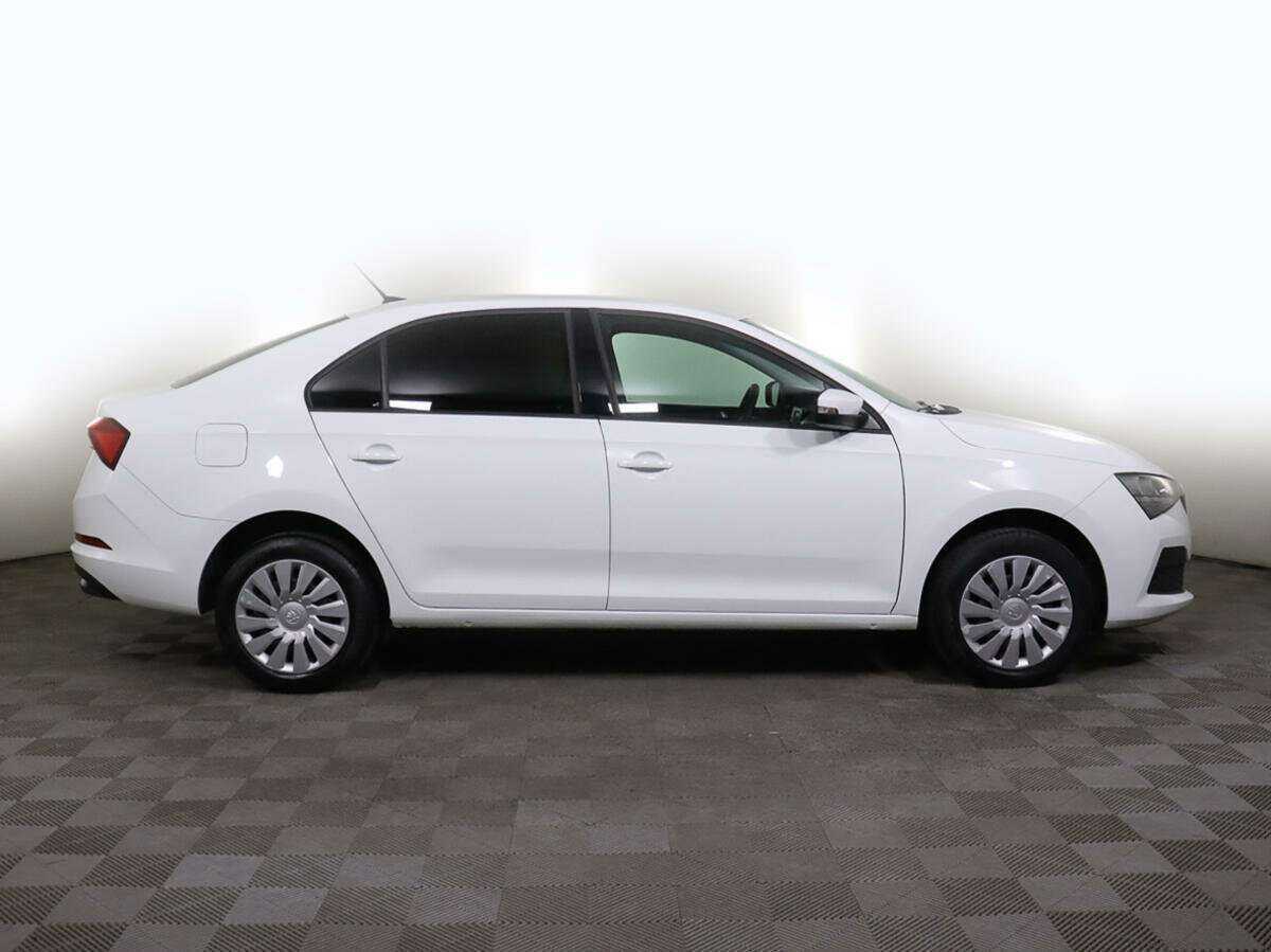 Skoda Rapid б/у, 2021, Автоматическая. Фото: #2