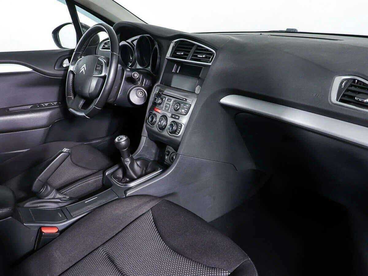 Citroen C4 б/у, 2016, Механическая. Фото: #7