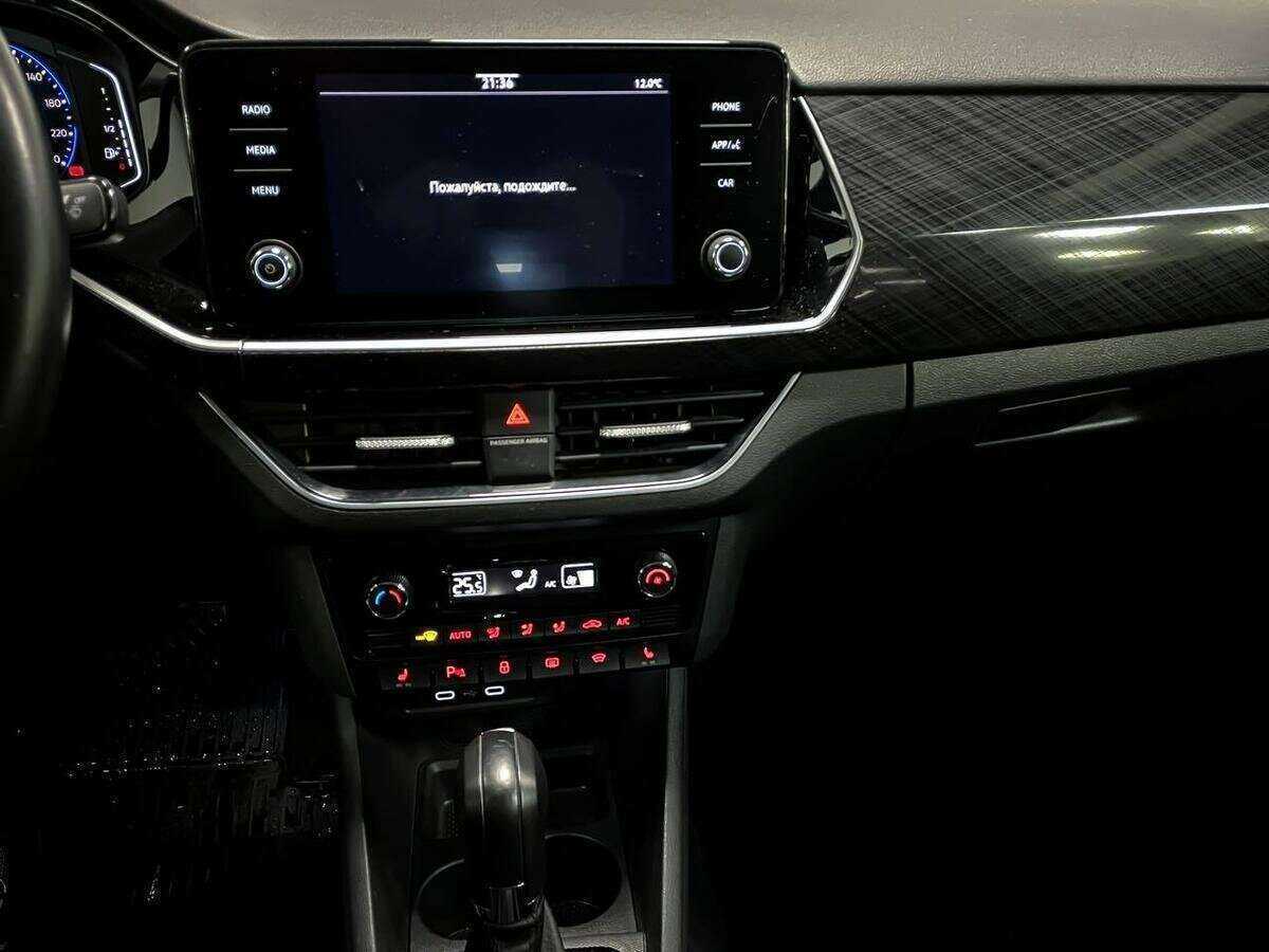 Volkswagen Polo б/у, 2020, Роботизированная. Фото: #12