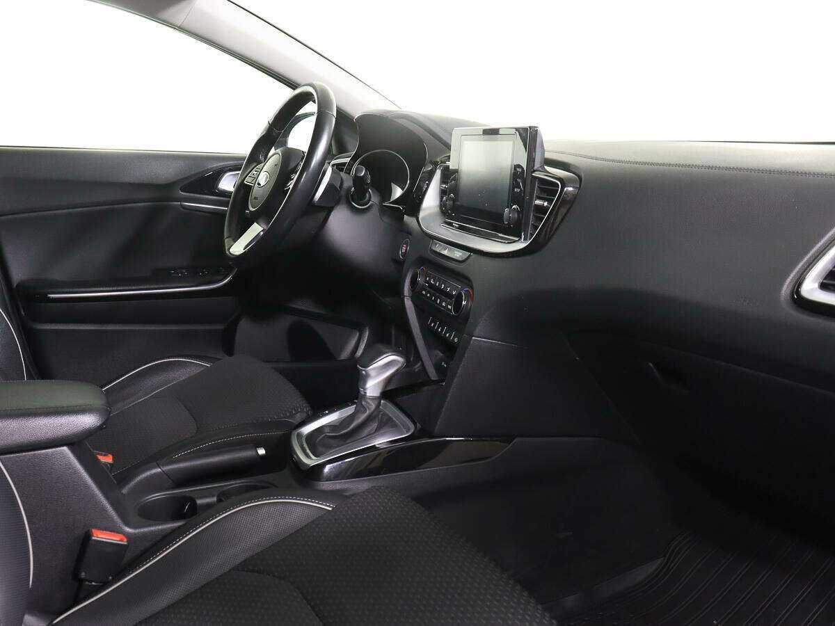 Kia Ceed б/у, 2020, Автоматическая. Фото: #4