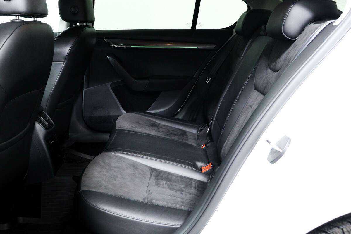 Шкода Октавия б/у, 2017, Роботизированная. Фото: #11