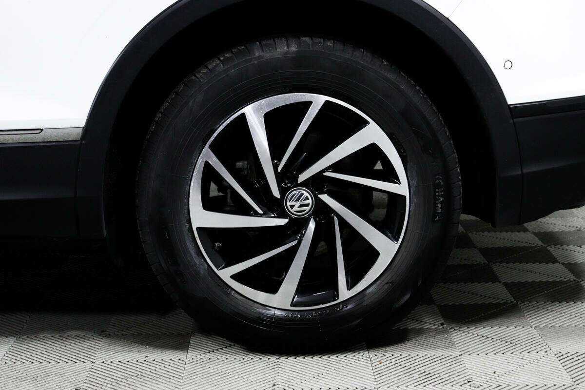 Volkswagen Tiguan б/у, 2018, Роботизированная. Фото: #12