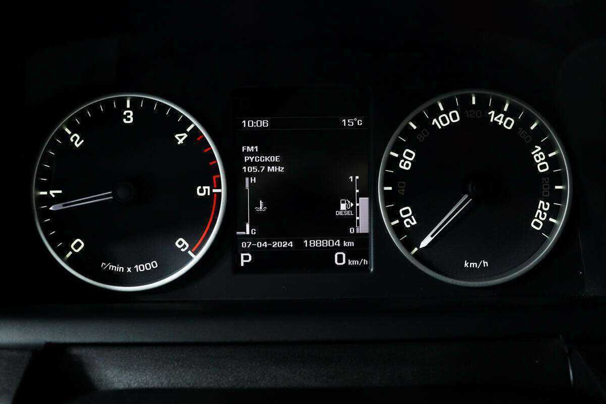 Land Rover Discovery б/у, 2014, Автоматическая. Фото: #9