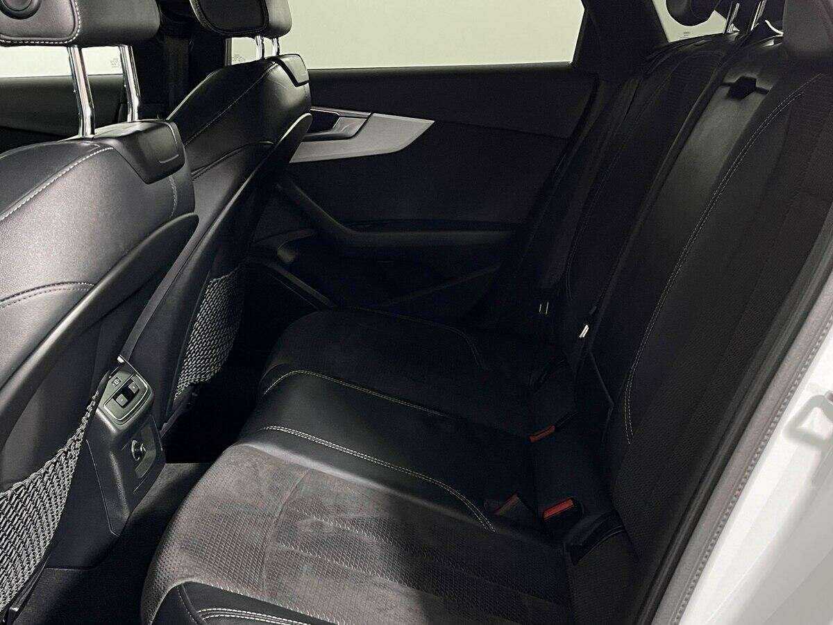 Audi A4 б/у, 2017, Роботизированная. Фото: #9