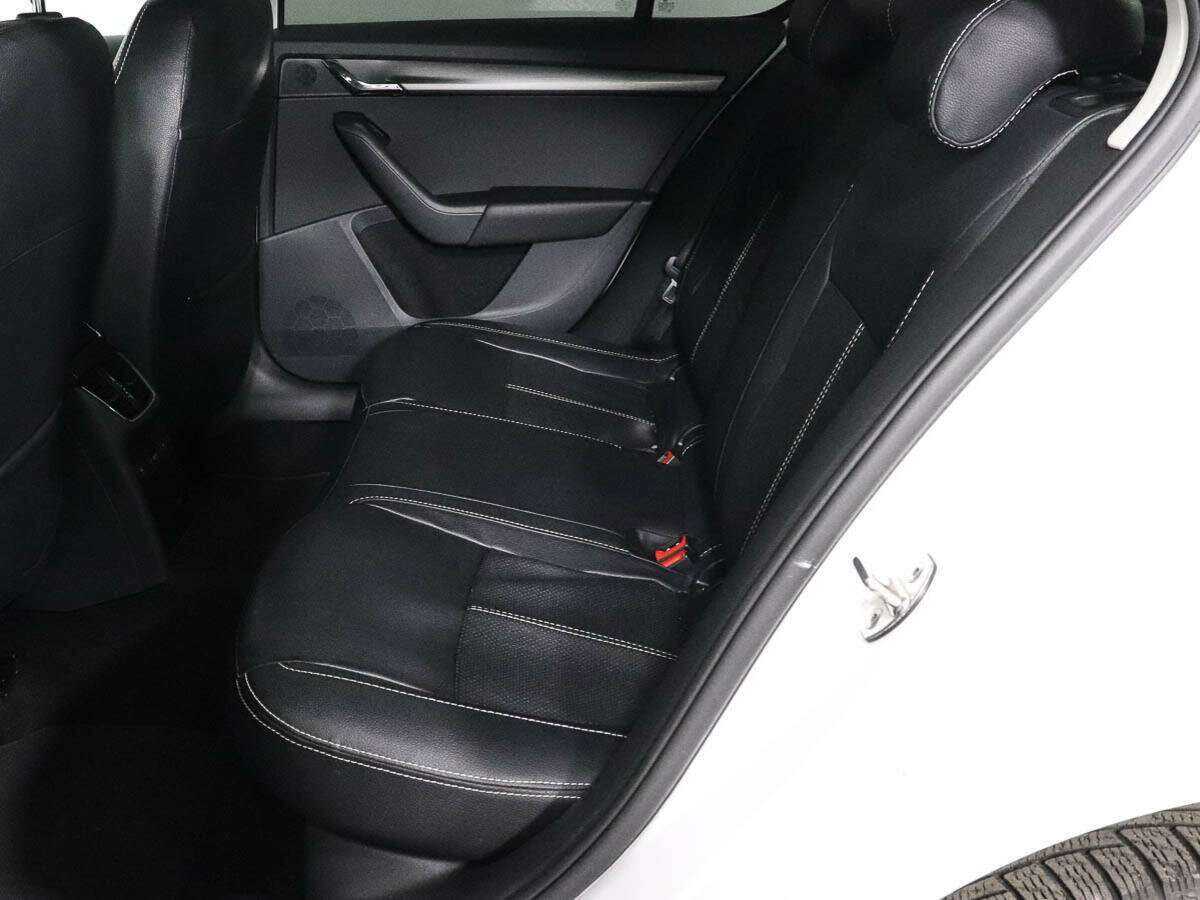 Шкода Октавия б/у, 2020, Роботизированная. Фото: #7