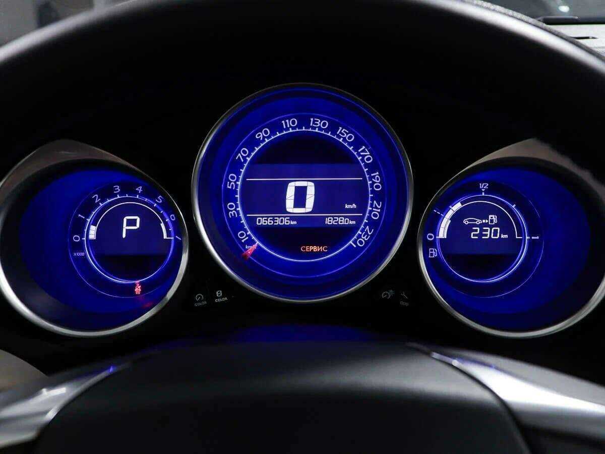 Citroen C4 б/у, 2016, Автоматическая. Фото: #7