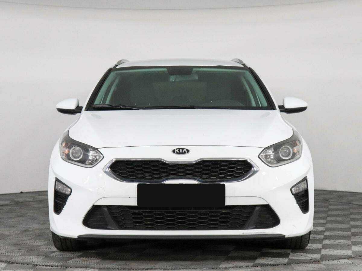 Kia Ceed б/у, 2019, Автоматическая. Фото: #1