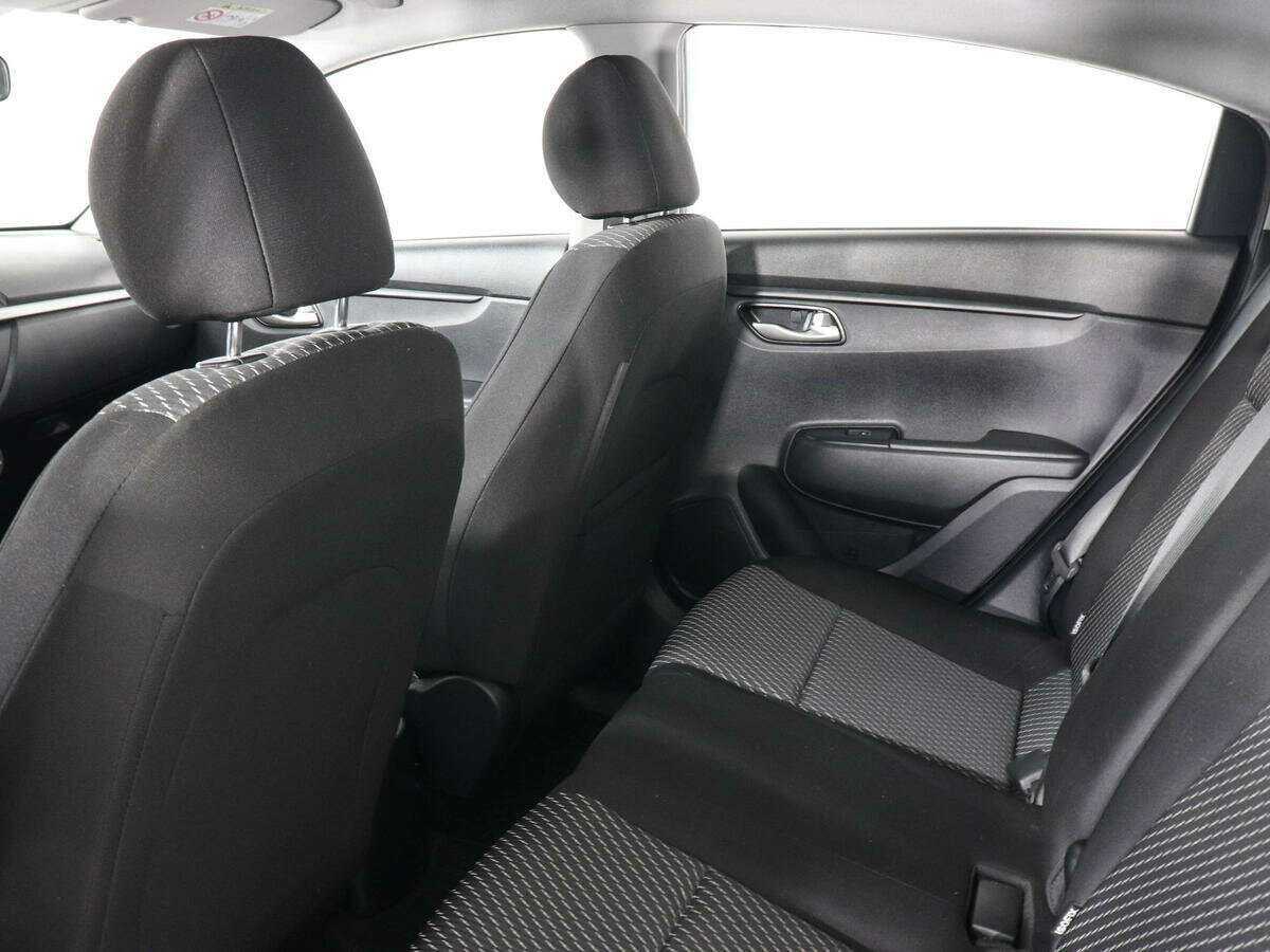 Kia Rio б/у, 2019, Механическая. Фото: #11
