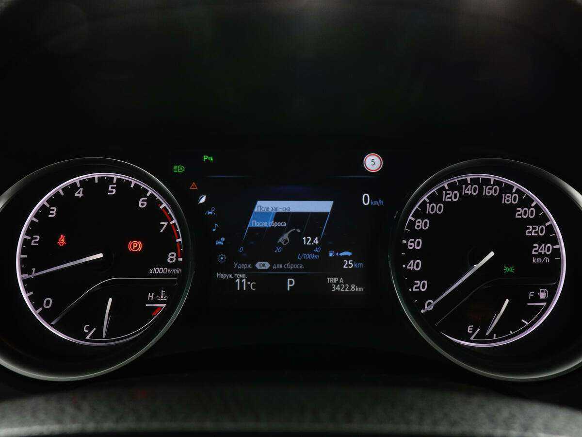 Toyota Camry б/у, 2019, Автоматическая. Фото: #9