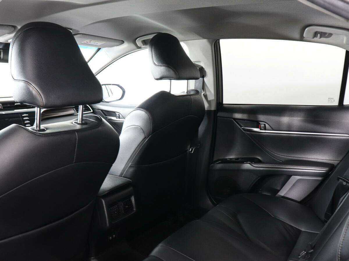 Toyota Camry б/у, 2019, Автоматическая. Фото: #10