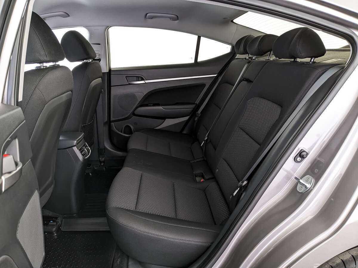 Хендай Елантра б/у, 2019, Автоматическая. Фото: #13