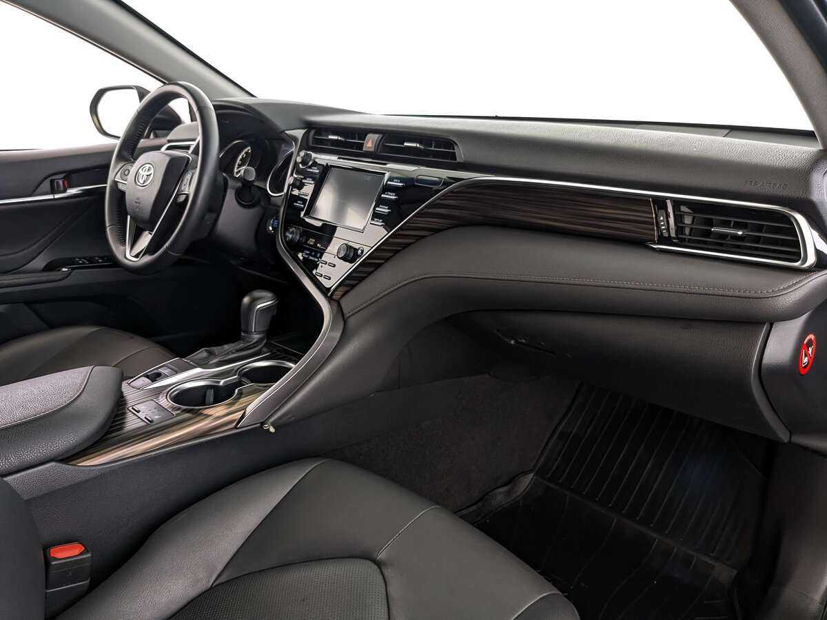 Toyota Camry б/у, 2018, Автоматическая. Фото: #8