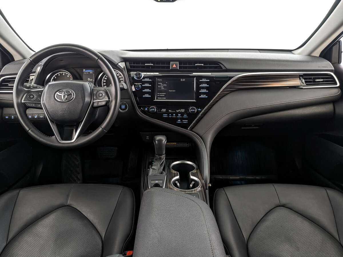 Toyota Camry б/у, 2018, Автоматическая. Фото: #9
