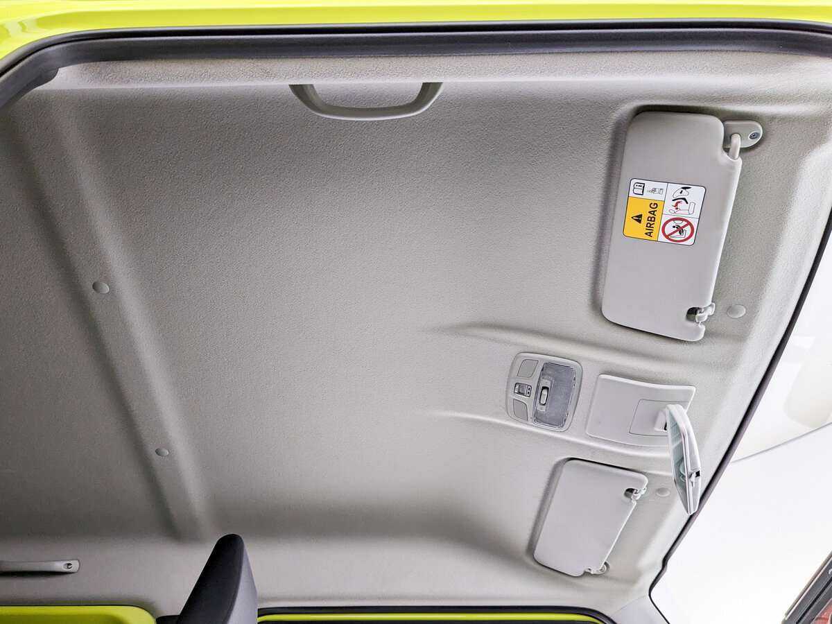 Suzuki Jimny б/у, 2019, Механическая. Фото: #17