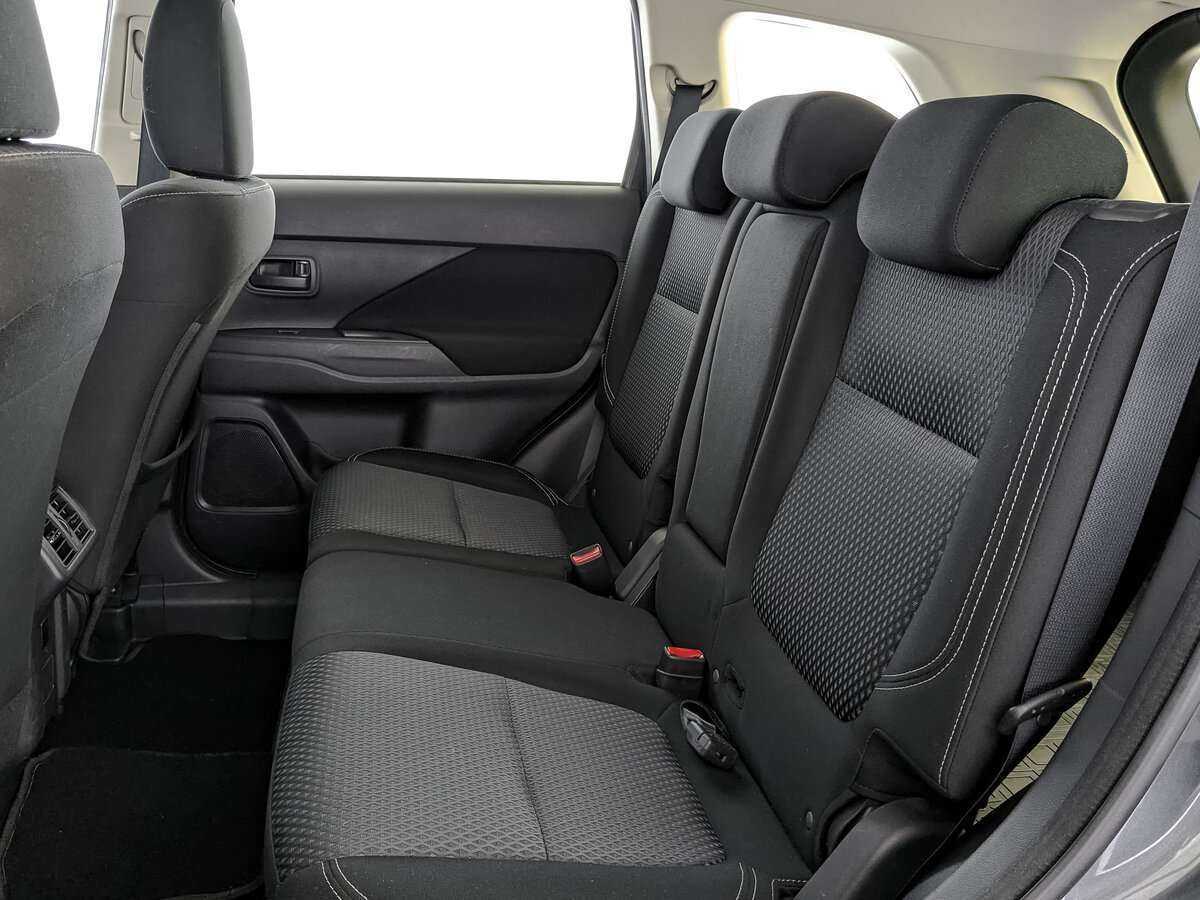 Митсубиши Оутлэндер б/у, 2019, Вариатор. Фото: #13