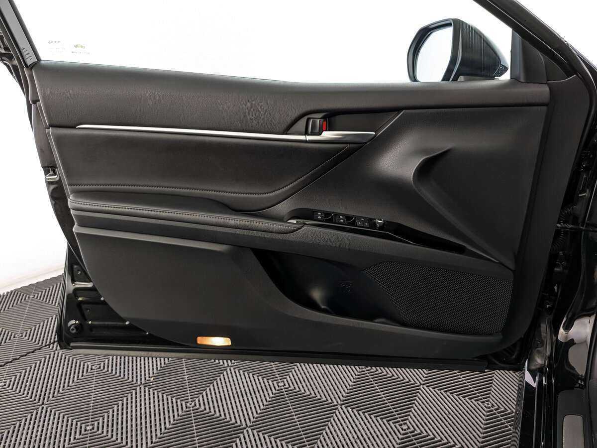 Toyota Camry б/у, 2019, Автоматическая. Фото: #12