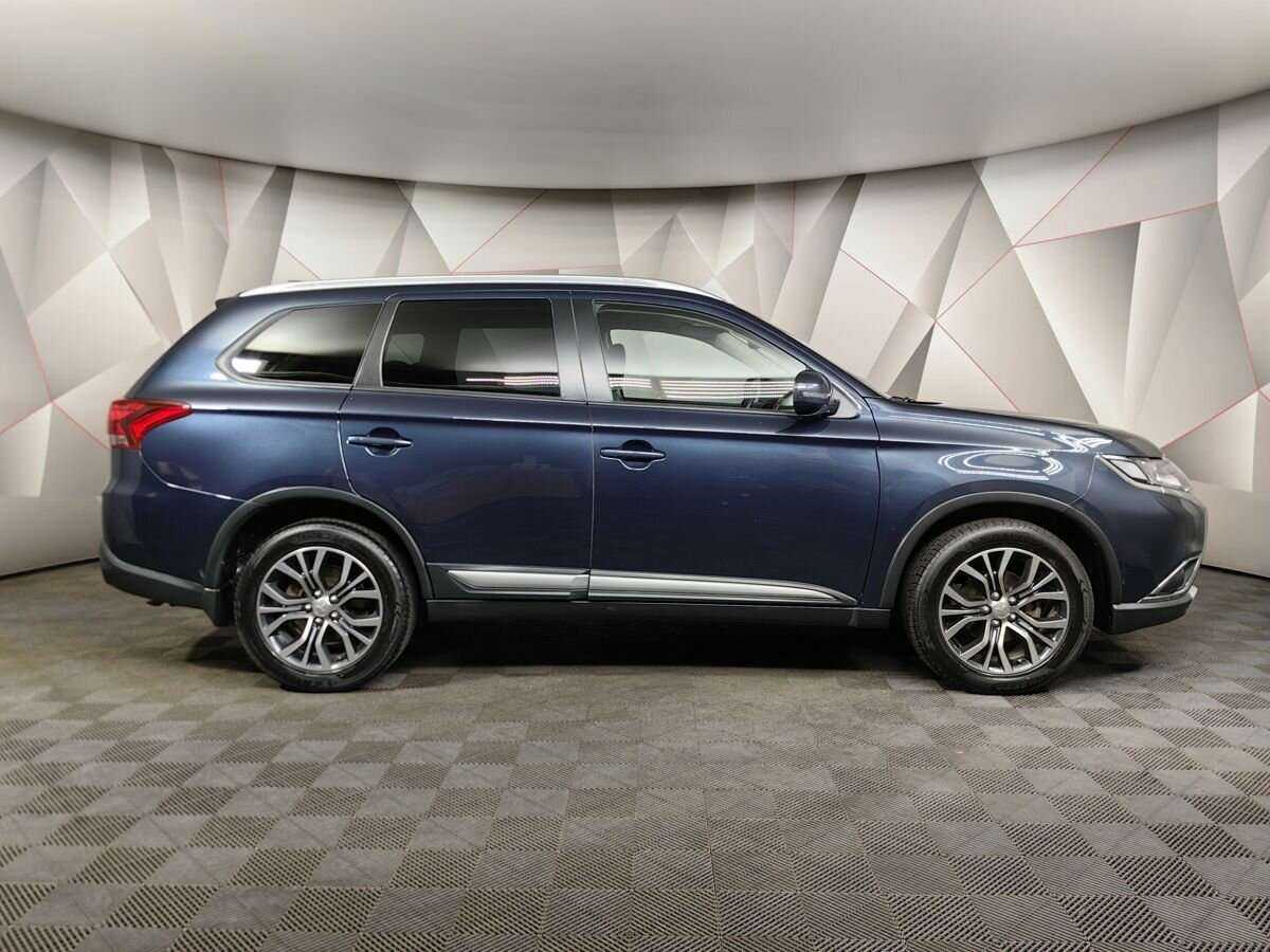 Mitsubishi Outlander б/у, 2018, Вариатор. Фото: #5