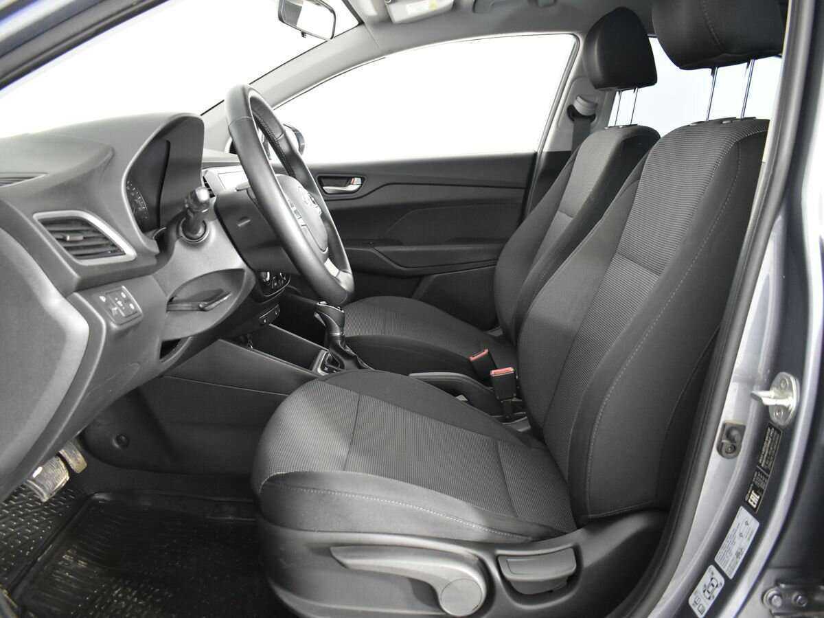 Hyundai Solaris б/у, 2017, Автоматическая. Фото: #7