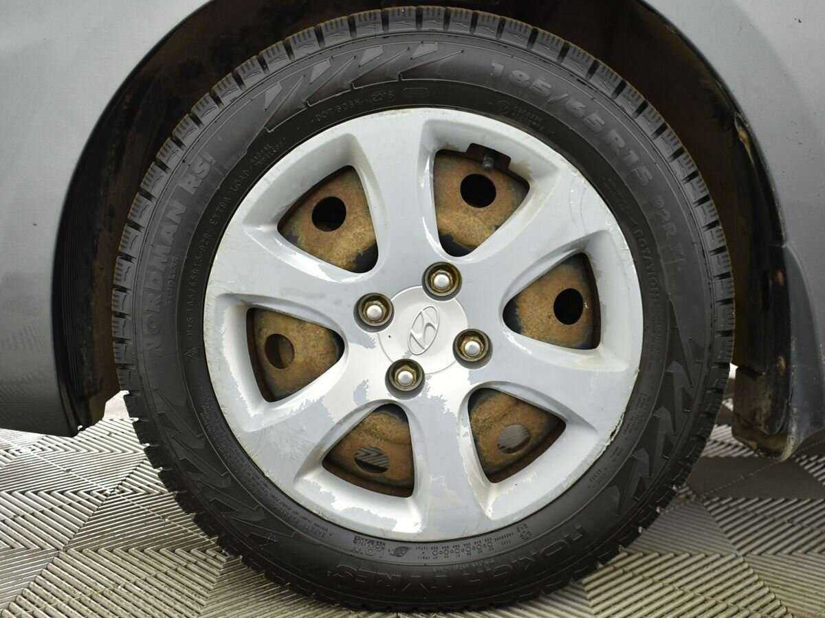 Hyundai Solaris б/у, 2013, Механическая. Фото: #7