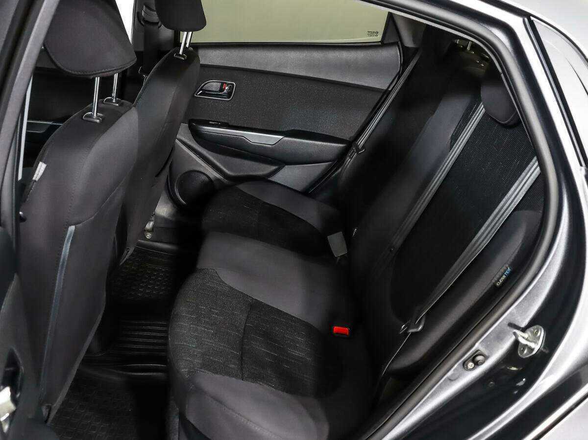 Kia Rio б/у, 2012, Автоматическая. Фото: #9