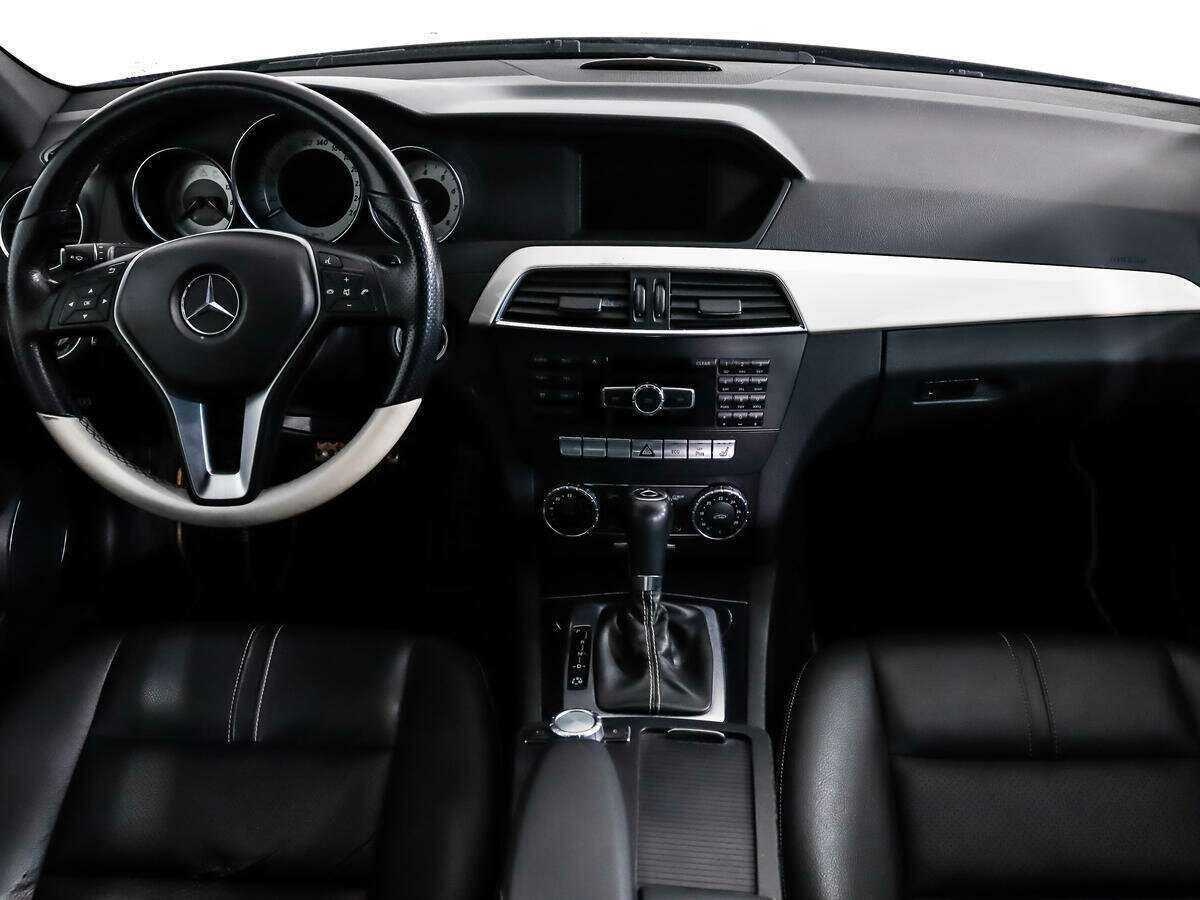 Mercedes-Benz C-Класс б/у, 2012, Автоматическая. Фото: #12