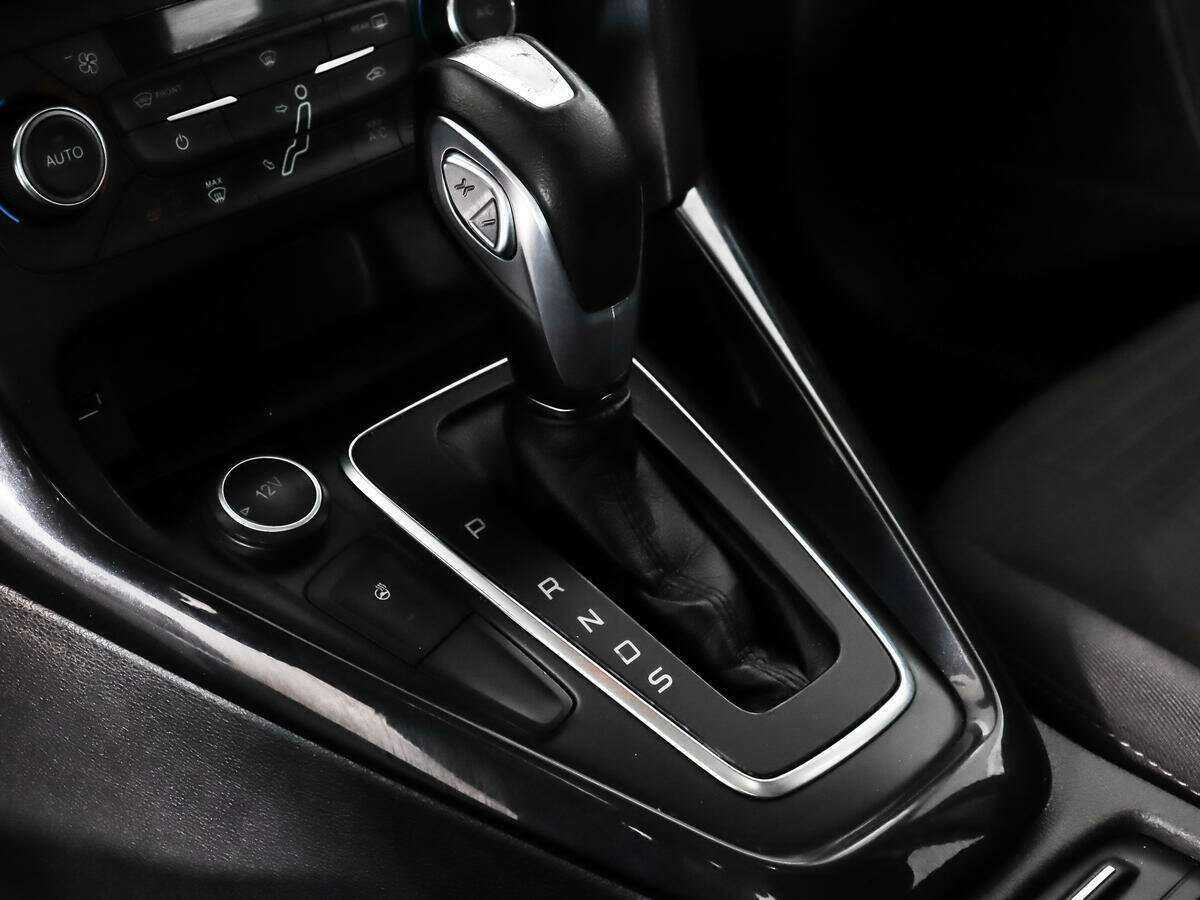 Ford Focus б/у, 2016, Автоматическая. Фото: #9