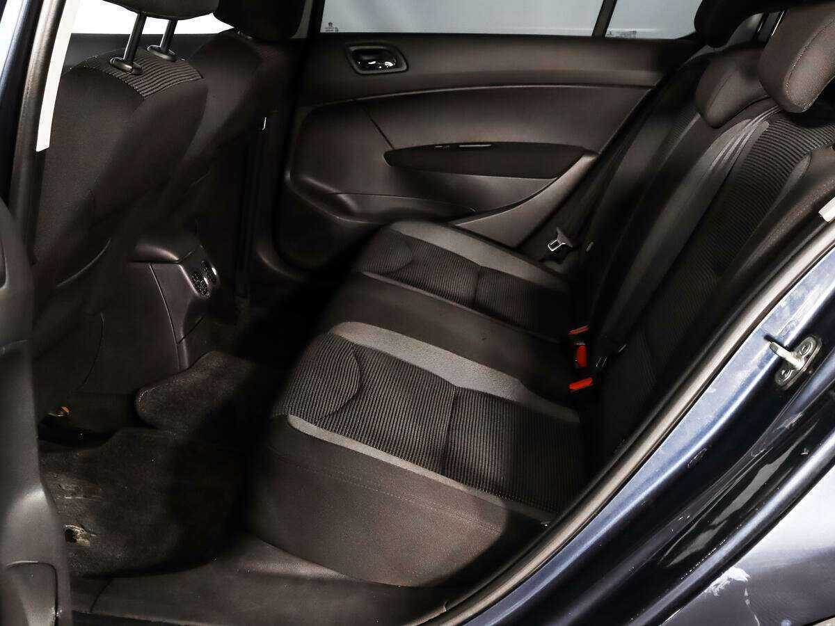 Peugeot 408 б/у, 2014, Автоматическая. Фото: #9