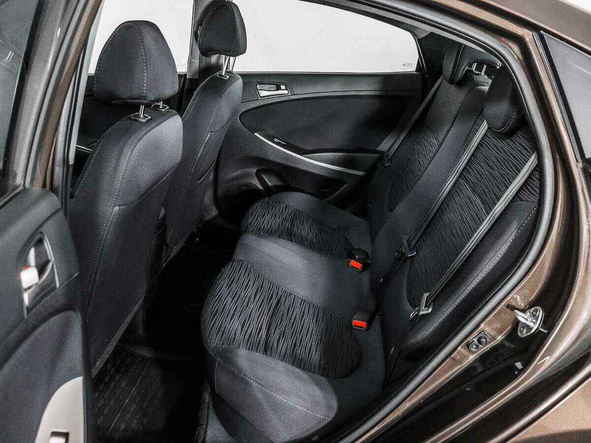 Hyundai Solaris б/у, 2016, Автоматическая. Фото: #9