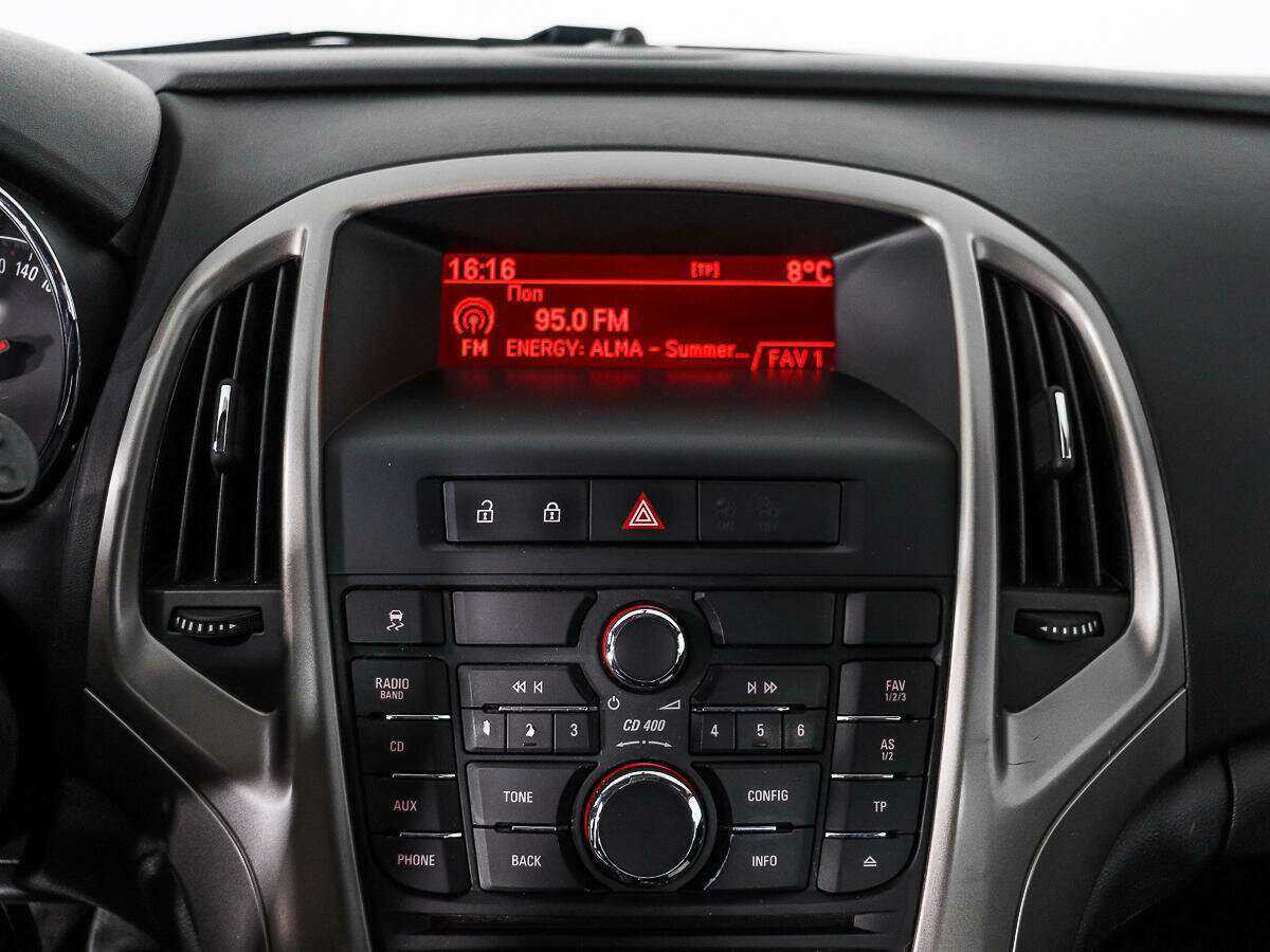 Opel Astra б/у, 2012, Механическая. Фото: #12