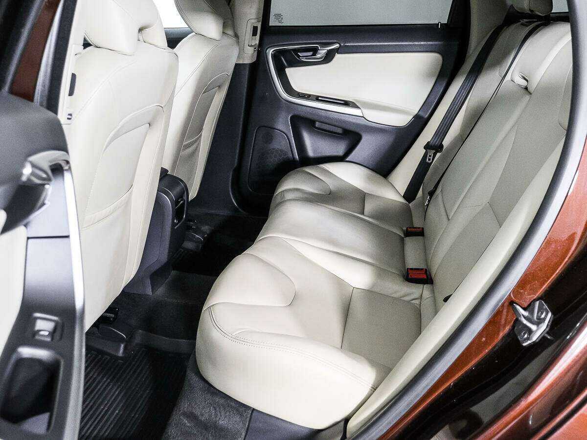 Volvo XC60 б/у, 2014, Автоматическая. Фото: #11