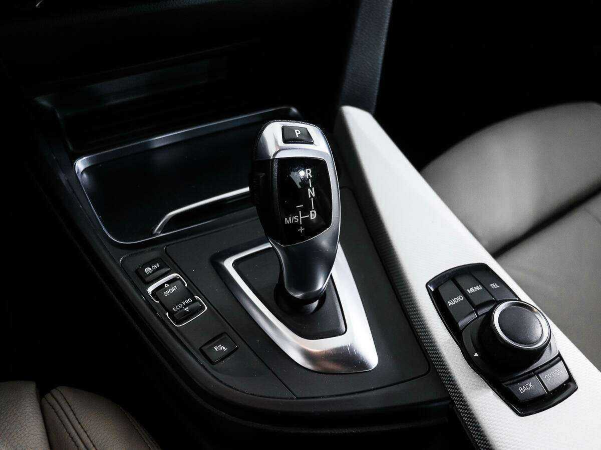 BMW 3 серии б/у, 2015, Автоматическая. Фото: #10