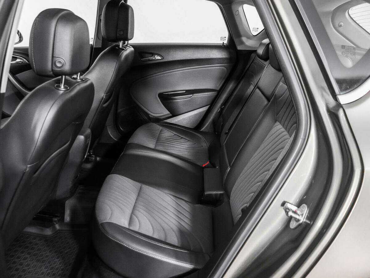 Опель Астра б/у, 2013, Автоматическая. Фото: #9