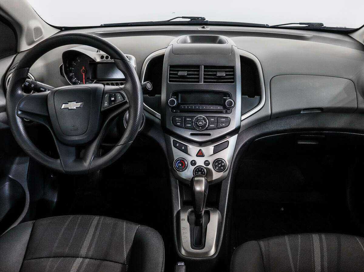 Chevrolet Aveo б/у, 2013, Автоматическая. Фото: #11